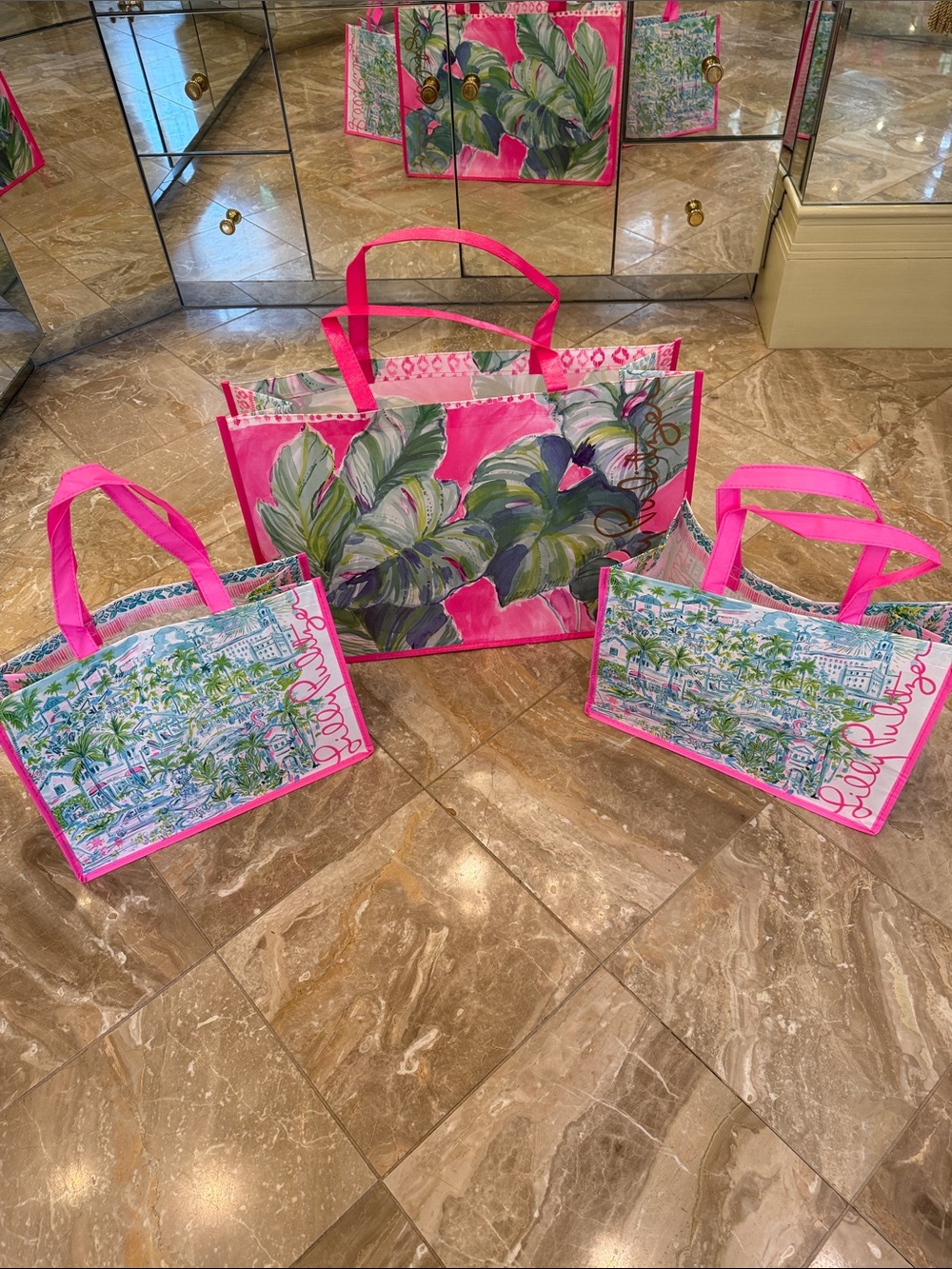 NWOT Lilly Pulitzer Bundle Of 3 Vinyl Shopping Gift Tote Bags